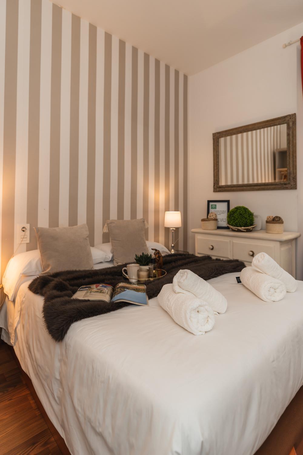 Tuguest Marques De Falces Apartments Granada Bagian luar foto