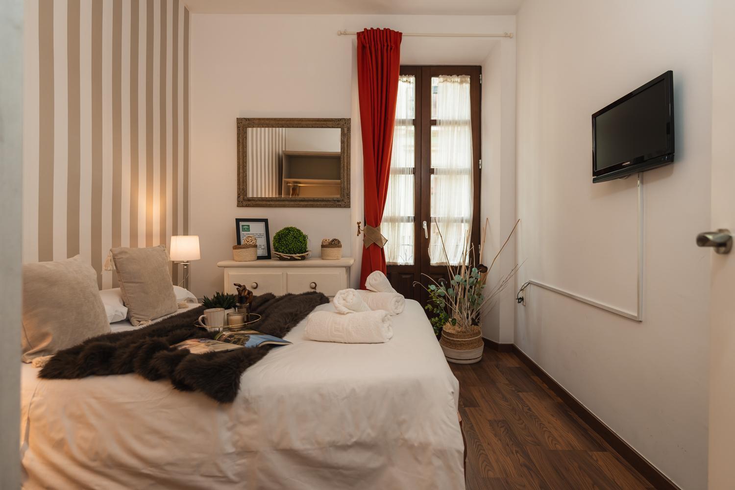 Tuguest Marques De Falces Apartments Granada Bagian luar foto